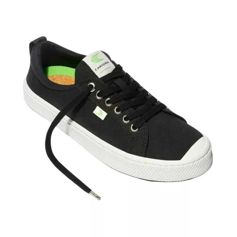Cariuma OCA Low Shoes Black Canvas 43
