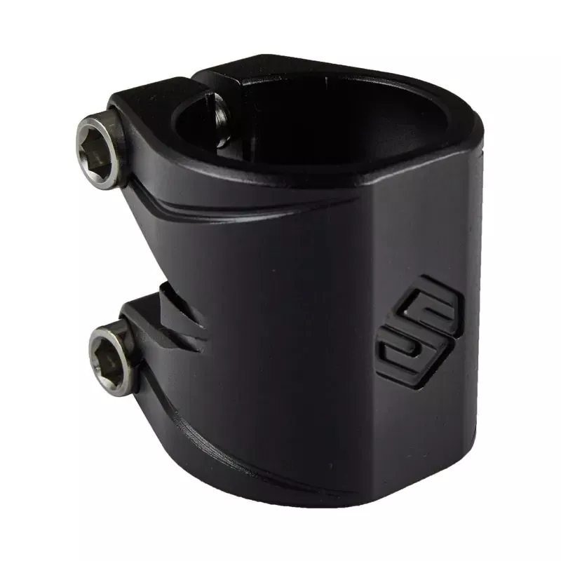 Striker Essence Double V2 Pro Scooter Clamp Black
