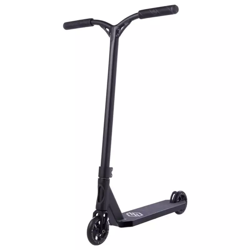 Striker Lux Pro Scooter Complete Black