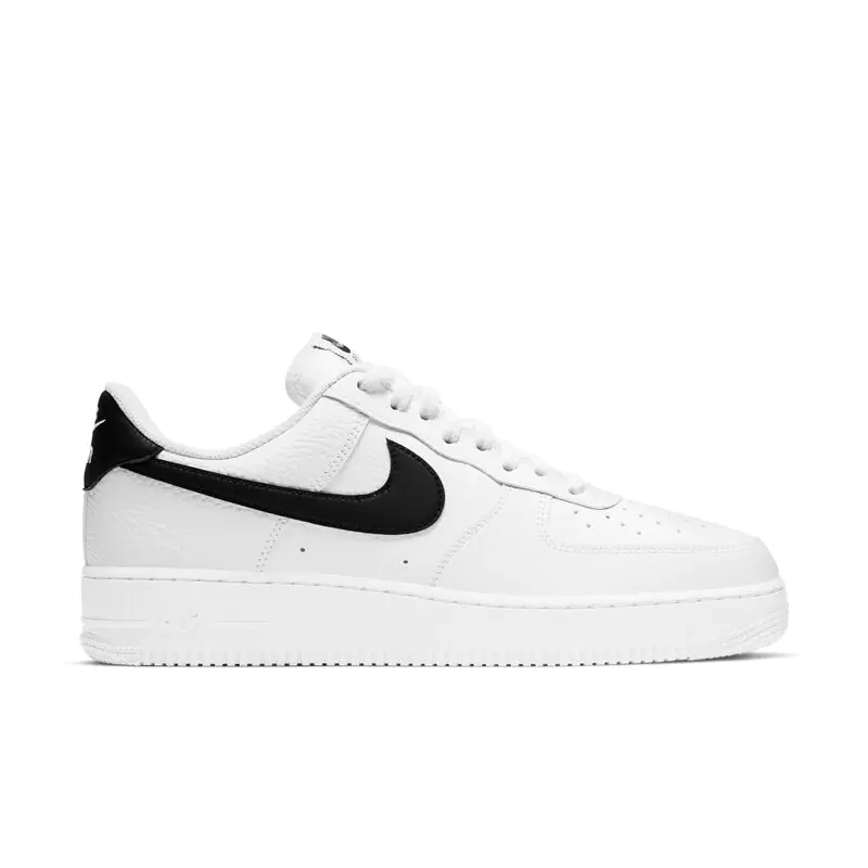 Nike AIR FORCE '07 White/Black 42 — get for an attractive price