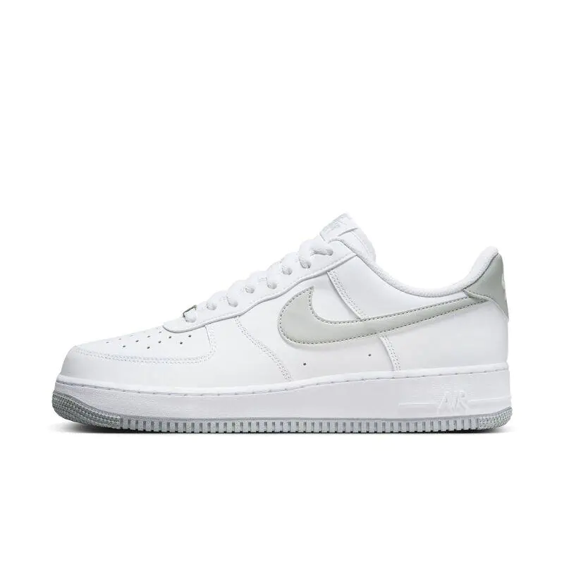 Nike AIR FORCE 1 07 White Lt Smoke Grey White 44.5 get for an attractive price Rideoo